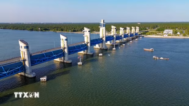 The Cai Lon - Cai Be irrigation system, invested with over 3.3 trillion VND in the first phase, has helped ensure water supply in Kien Giang province. (Photo: VNA)