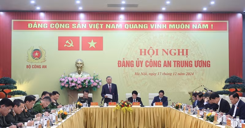 Party General Secretary To Lam speaks at the Central Public Security Party Committee (CPSPC)’s conference on December 17, 2024. (Photo: VNA) 