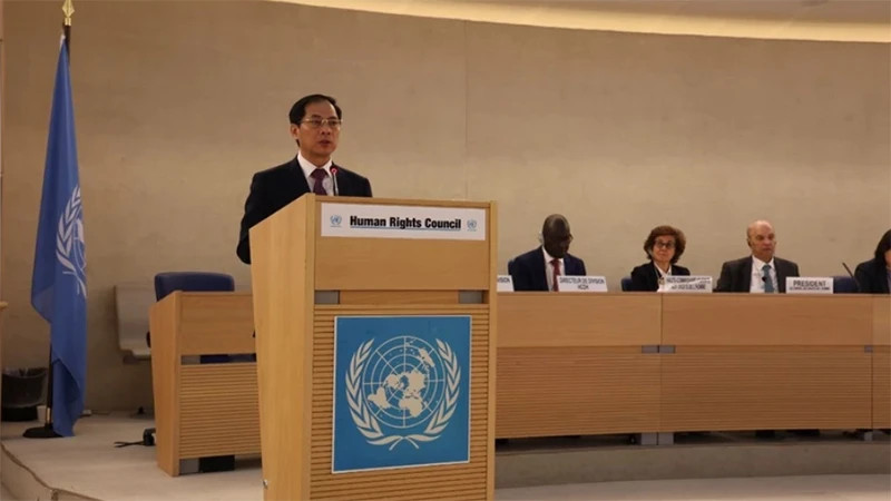 Foreign Minister Bui Thanh Son speaks at the 55th regular session of the United Nations Human Rights Council. (Photo: VNA)