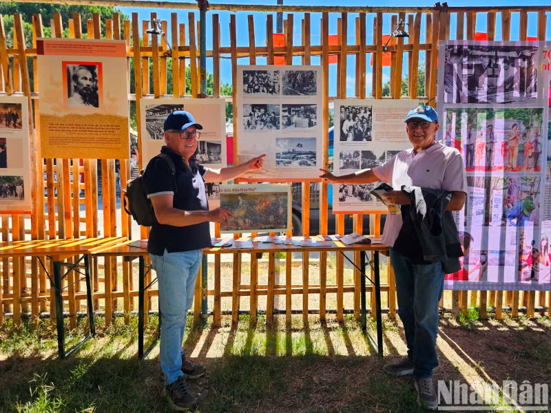 João Carvalho and Mr Emidio, who both greatly admire Vietnam, have planned to travel by motorcycle from north to south in 2025 to visit Dien Bien Phu and then proceed to Ho Chi Minh City for the 50th Anniversary of the Liberation of the South and National Reunification.