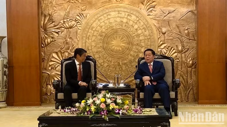 At a reception for Japanese Ambasador Ito Naoki (Photo: NDO) At a reception for Japanese Ambasador Ito Naoki (Photo: NDO)