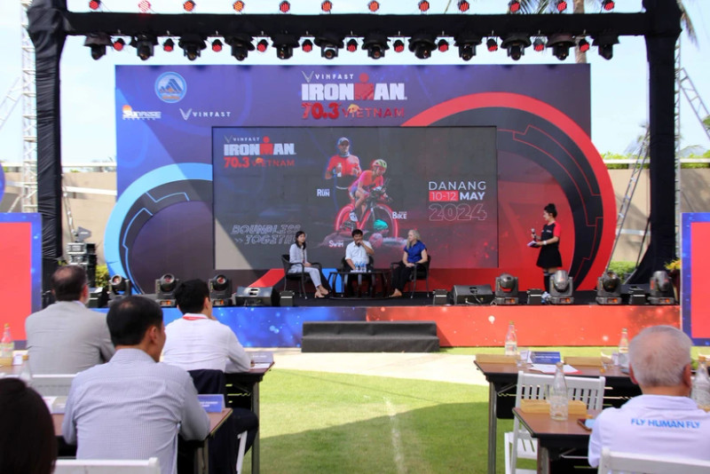 The 2024 VinFast IRONMAN 70.3 Vietnam is taking place in the central city of Da Nang from May 10 to 12. (Photo: VNA) 