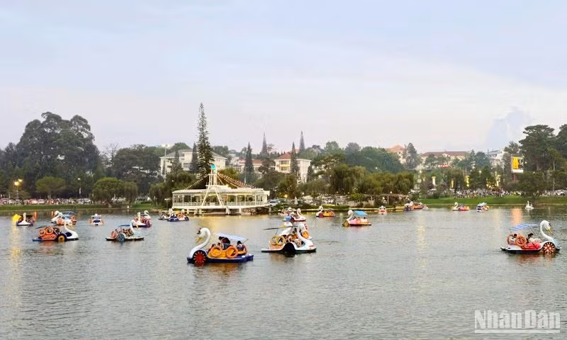 Xuan Luong Lake in Da Lat City.