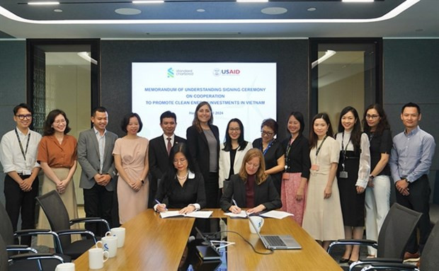 Standard Chartered and USAID signed a memorandum of understanding. (Photo courtesy of the bank)