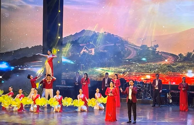 An art performance at the awards ceremony. 