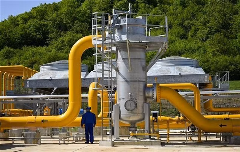 At the Bulgartransgaz gas compressor station in Ihtiman, Bulgaria. (Photo: AFP/VNA)