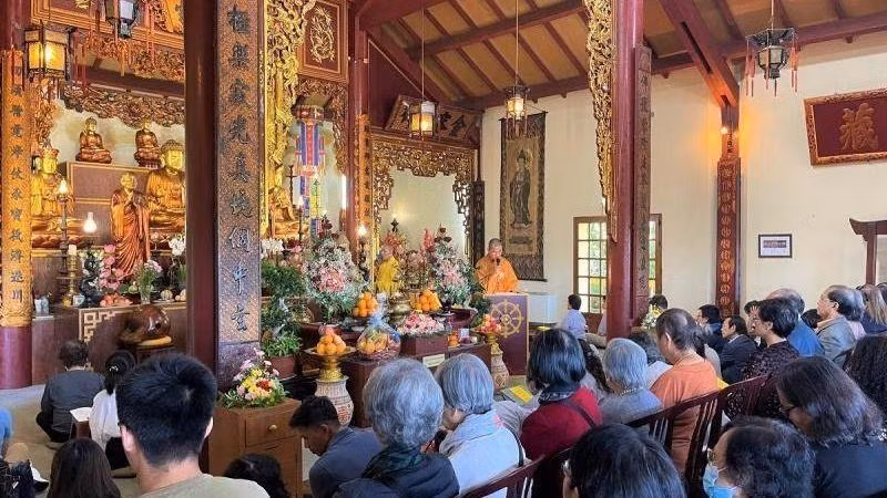  Buddhist Vu Lan Festival was held at Truc Lam Zen Monastery. (Photo: NDO)