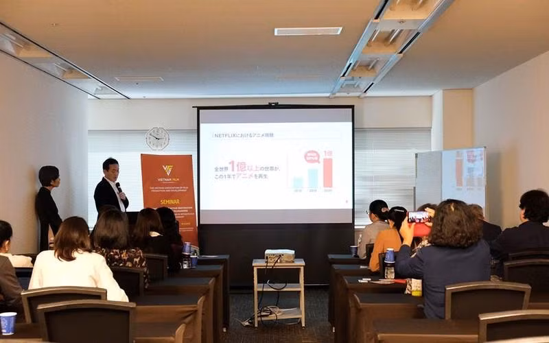 At the seminar (Photo courtesy of the VFDA)