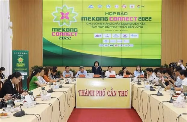 At the press conference (Photo: VNA)