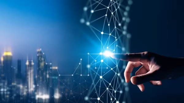 Vietnam’s retail e-commerce market in 2022 is valued at around 16.4 billion USD. (Photo: moit.gov.vn)