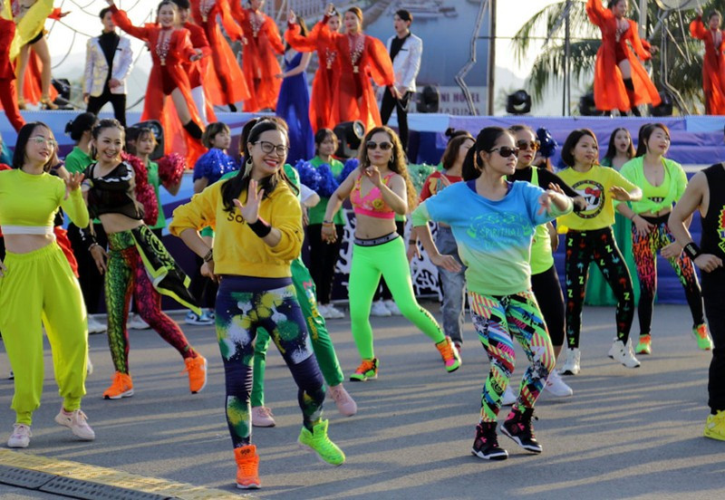 The 2022 Ha Long Winter Carnival will officially open tonight. 
