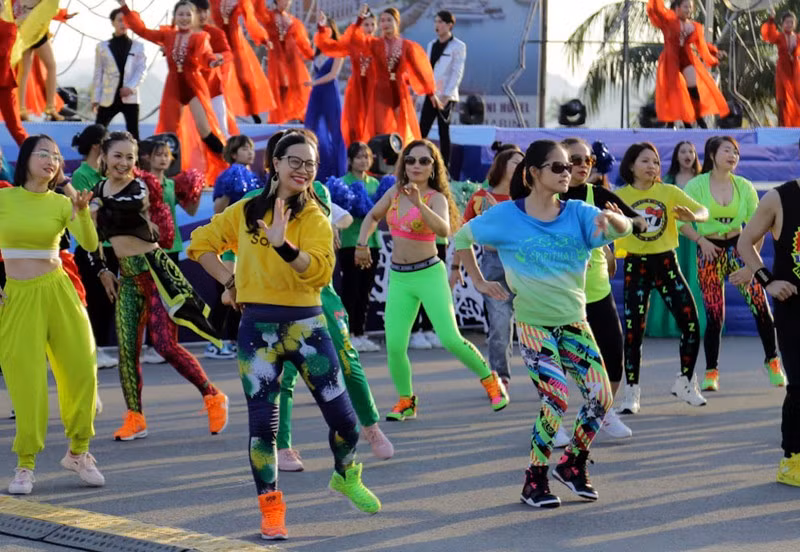 The 2022 Ha Long Winter Carnival will officially open tonight. 