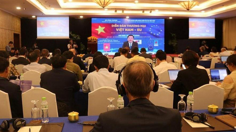At the event (Photo: thoibaotaichinhvietnam.vn)