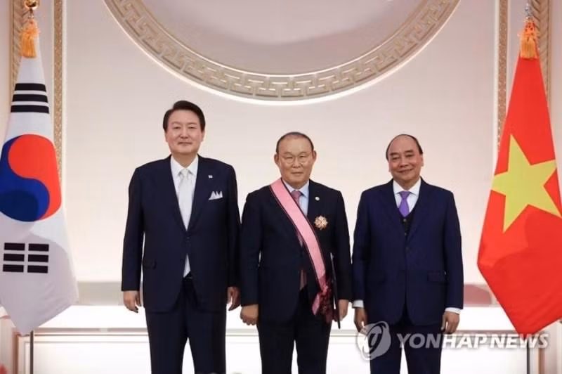 Coach Park Hang-seo received Heungin Medal. (Photo: YonhapNews)