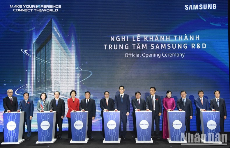 At the inauguration ceremony (Photo: NDO)