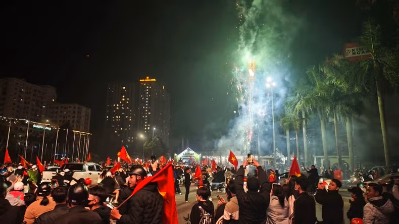 The atmosphere in Bac Ninh city is very exciting.