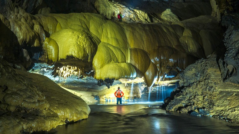 Tourists explore Va Cave in Phong Nha-Ke Bang National Park.