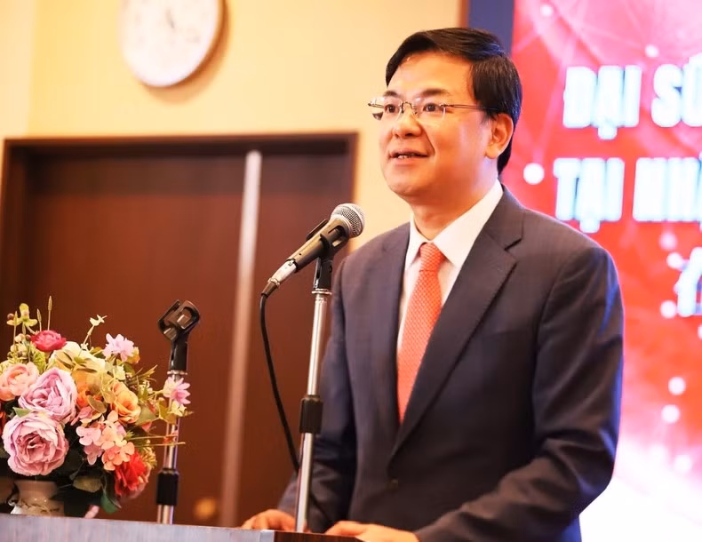 Vietnamese Ambassador to Japan Pham Quang Hieu speaks at the congress. (Photo: The Union of Vietnamese Associations in Japan)