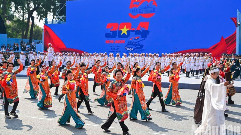Culture and sports are playing an increasingly important role in the knowledge economy and in the sustainable development of human beings. (Image for illustration: DUY LINH)