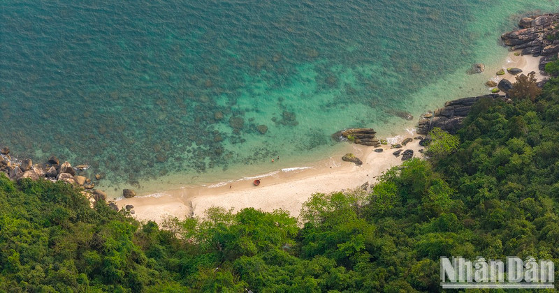 The pristine shoreline of Son Cha Island.
