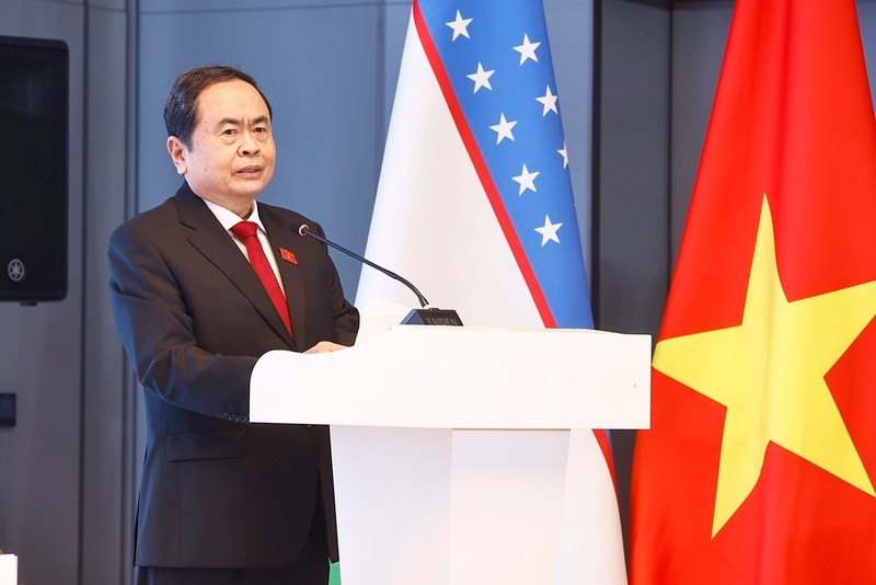 NA Chairman Tran Thanh Man speaks at the dialogue. (Photo: VNA)