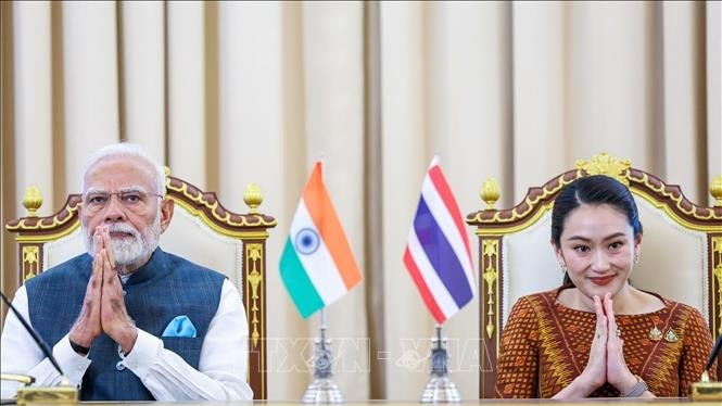 Thai Prime Minister Paetongtam Shinawata and Indian Prime Minister Narendra Modi at a meeting in Bangkok, Thailand, on April 3, 2025. (Photo: ANI/VNA)