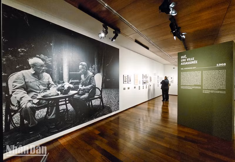 To commemorate the 50th anniversary of the end of the Vietnam War, the Guimet Museum is hosting the photography exhibition “Vietnam 1966-1976” by Marc Riboud, reviving unforgettable memories.