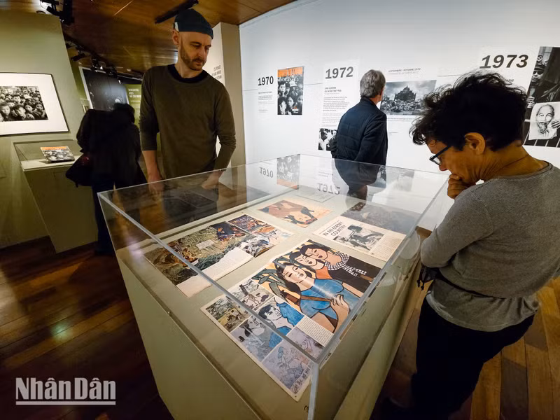 Authentic images of Vietnamese life during the war from 1966 to 1976.