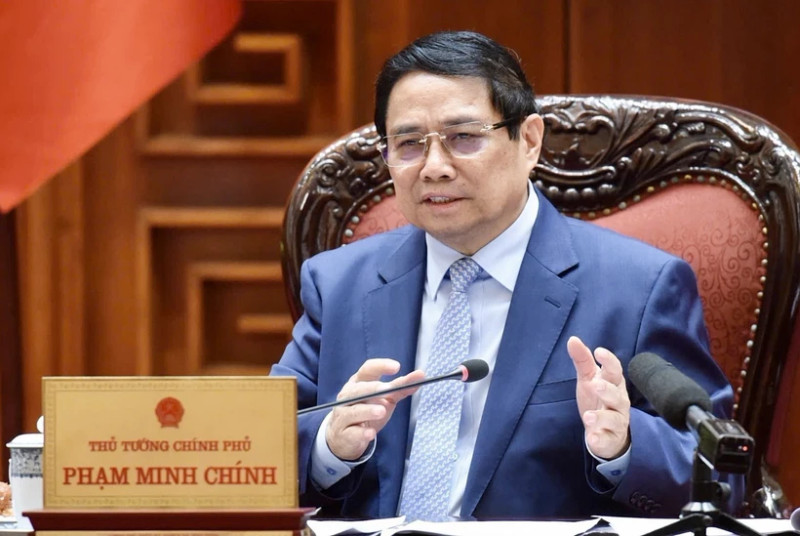 Prime Minister Pham Minh Chinh chairs the meeting. (Photo: VNA) 