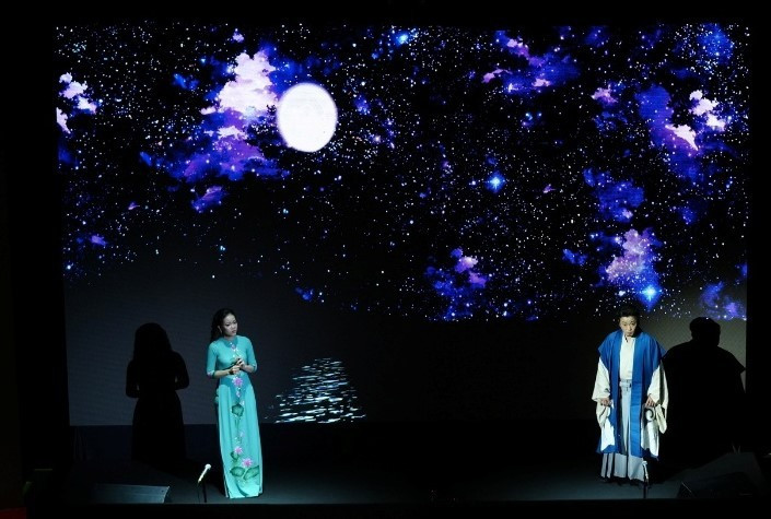 A scene from the opera "Princess Anio" during a performance in Da Nang.