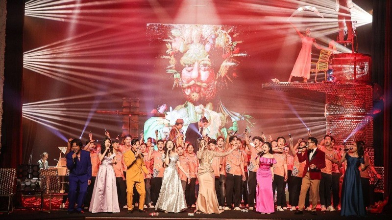 The art programme “Rejoice and Refuse” conveys a strong message of environmental pollution. (Photo courtesy of the organisers)