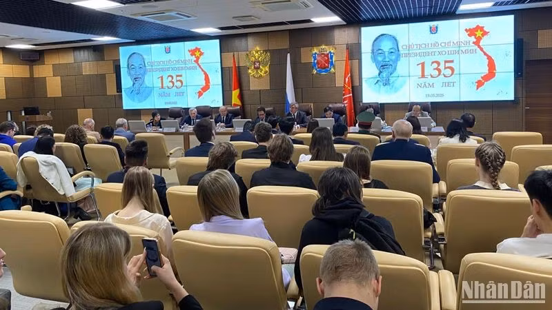 The conference marks the 135th birthday anniversary of President Ho Chi Minh. (Photo: XUAN HUNG)