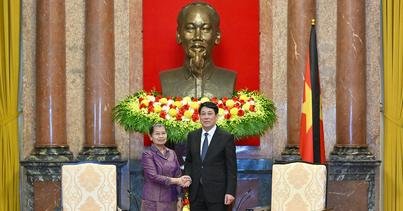 President Luong Cuong and Vice President of the CPP Men Sam An.