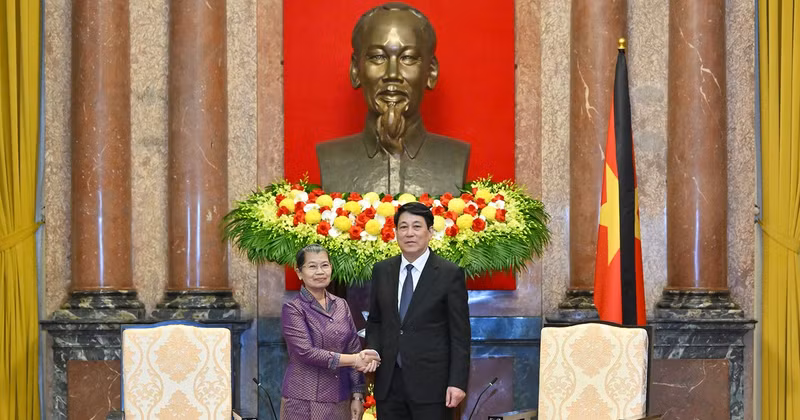 President Luong Cuong and Vice President of the CPP Men Sam An.