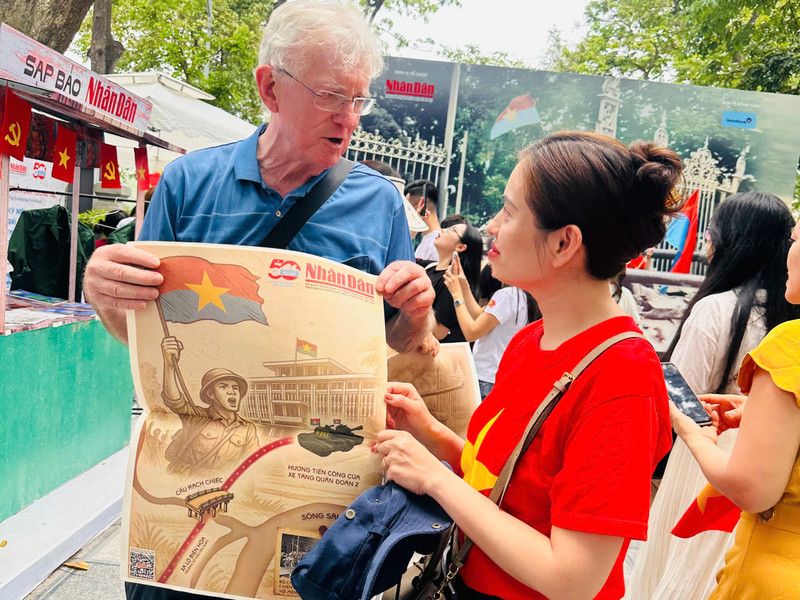 Pat, a visitors from Australia, shares about his excitement at the exhibition. 