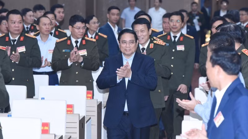 Prime Minister Pham Minh Chinh attends the conference.