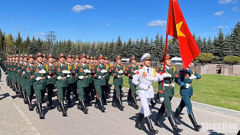 Vietnamese soldiers enthusiastically practice for the parade at Red Square.