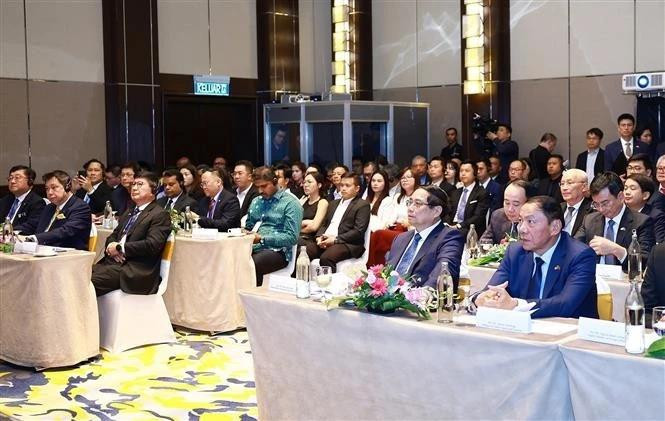 Prime Minister Pham Minh Chinh at the Viet Nam–Malaysia Business Meeting in Kuala Lumpur on May 25. (Photo: VNA)