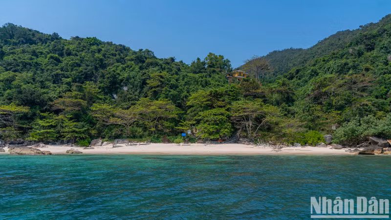 A stunning white sand beach stretches along the southern side of the island.