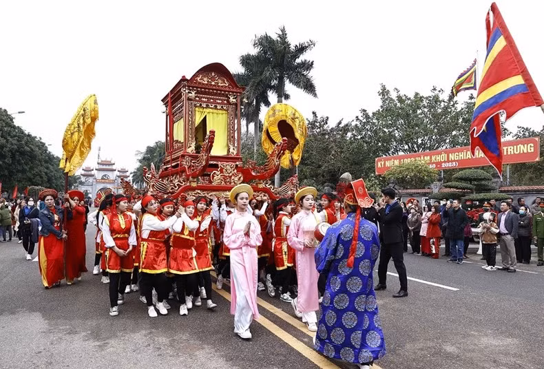 The 2023 Spring Trung Sisters’ Temple Festival opens. (Photo: VNA) The 2023 Spring Trung Sisters’ Temple Festival opens. (Photo: VNA)