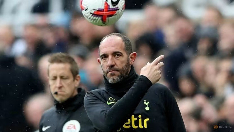 Tottenham Hotspur manager Cristian Stellini reacts during the match against Newcastle United. (Photo: Reuters)