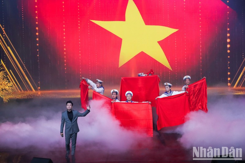 "Spring in Truong Sa Archipelago" has become an annual event over the past 11 years. (Photo: NDO)