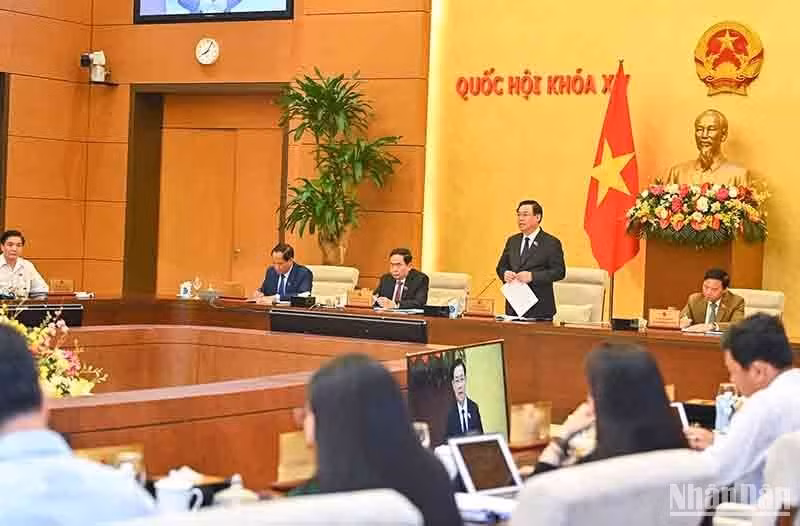 Regarding the legislative work, the top legislator said the NA Standing Committee will give comments on three bills and two draft resolutions, while considering the proposal to build a draft Gender Affirmation Law. Regarding the legislative work, the top legislator said the NA Standing Committee will give comments on three bills and two draft resolutions, while considering the proposal to build a draft Gender Affirmation Law.