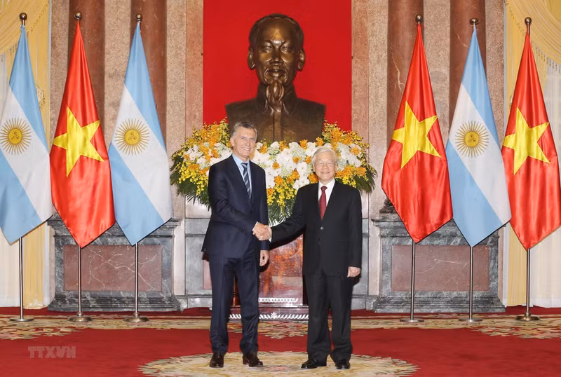 Party General Secretary and President Nguyen Phu Trong received the President of the Republic of Argentina Mauricio Macri, on February 20, 2019. (Photo: VNA)