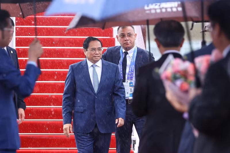 PM Pham Minh Chinh starts trip for CAEXPO, CABIS in China (Photo: VGP/Nhat Bac)