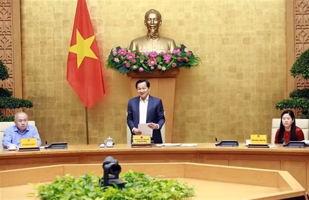 Deputy PM Le Minh Khai speaks at the event (Photo: VNA)