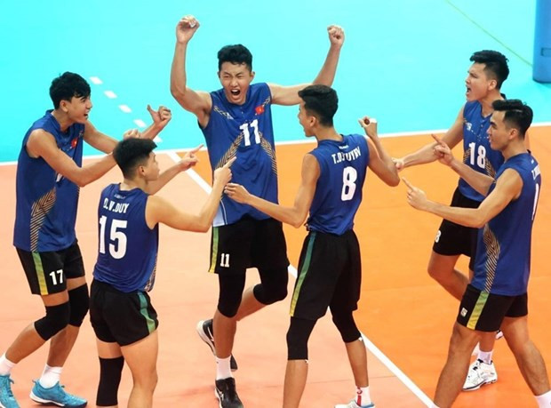 Vietnamese male volleyballers advance to the AVC Challenge Cup semifinals (Photo: Asian Volleyball Confederation)