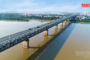 [Video] Ha Noi plans five more bridges across Red River by 2038