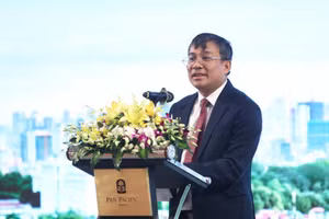 Standing Deputy Minister of Foreign Affairs Nguyen Minh Vu speaks at the workshop in Ha Noi on October 1. (Photo: VNA)