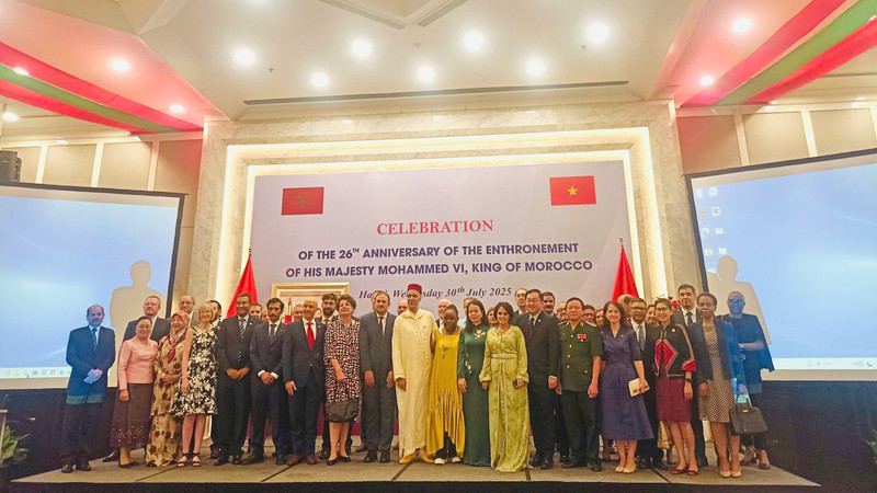 The delegates attending the celebration. (Photo: HONG HANH)